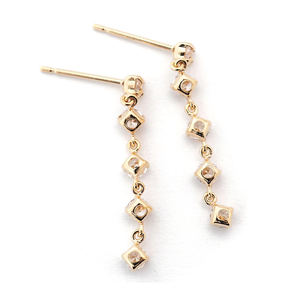 ピアス 18k 揺れる 18金 k18 ロング キュービック ジルコニア 18