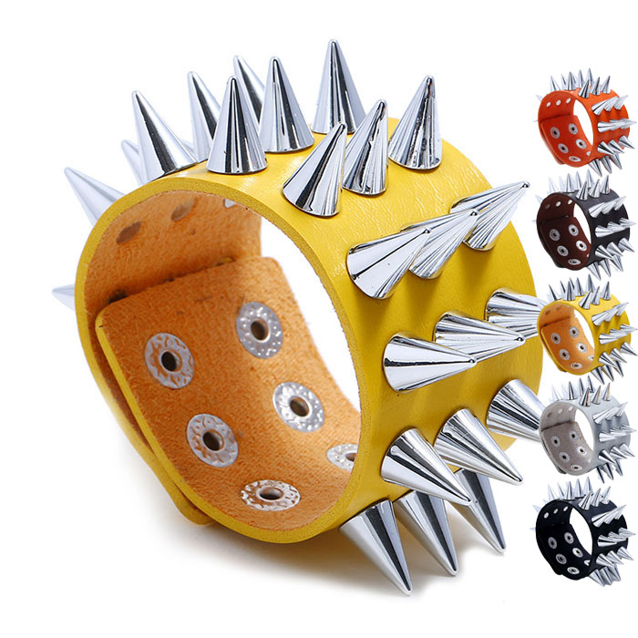 スタッズリストバンド 鋲 ロック トゲトゲ パンク レザー ブレスレット