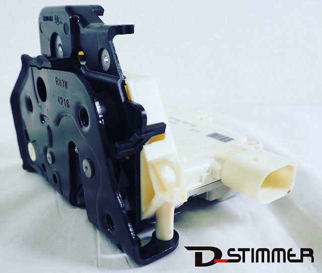 AUDI 純正 リアドアロック右側AUDI A3,A6,A8純正番号:4F0839016