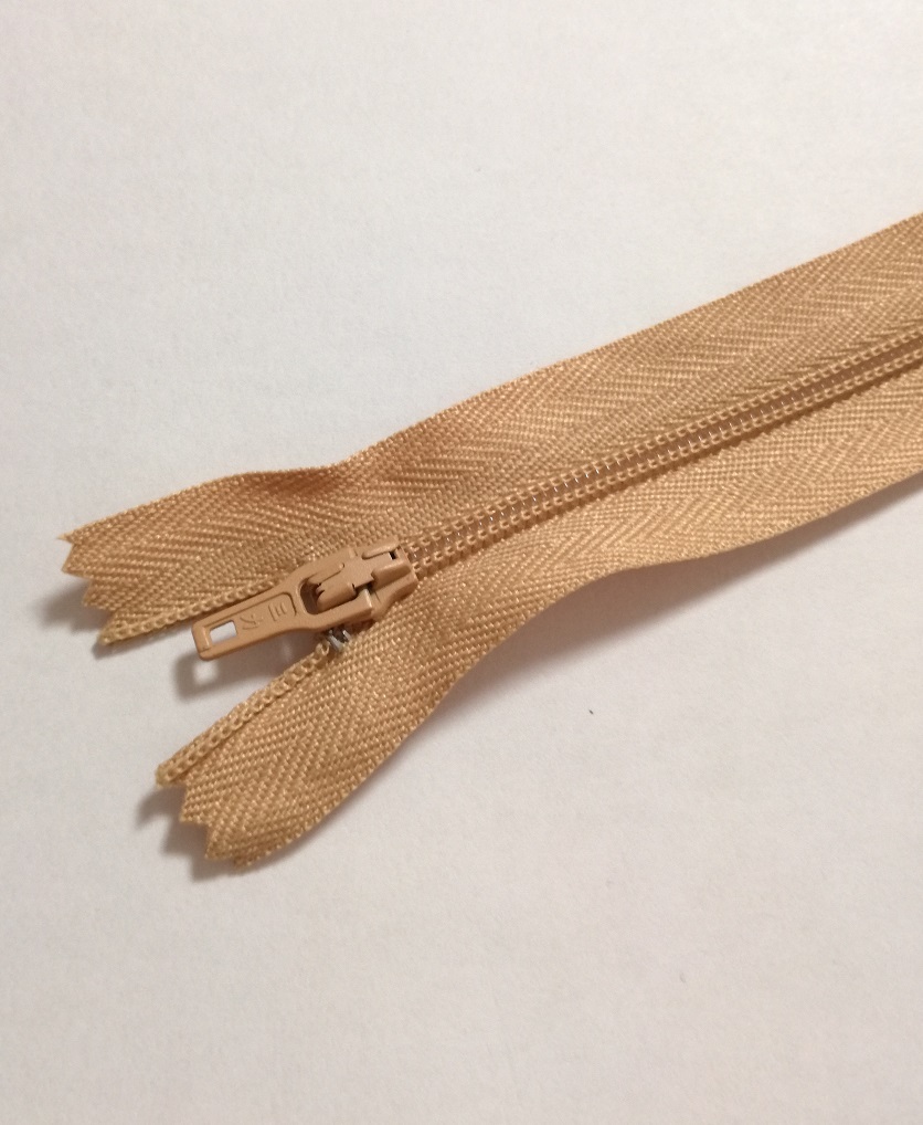 コイルファスナー   止め  20cm 【メール便100枚まで】 |  | 20