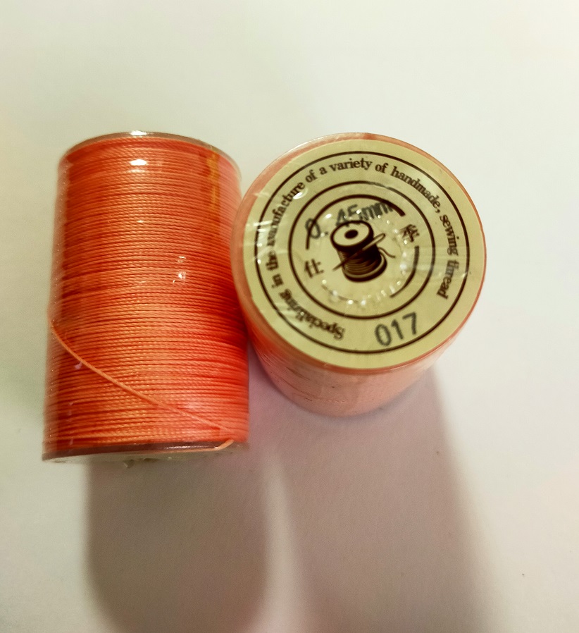 ろう引き糸　レザーコート手縫い 40色　80ｍ/巻　丸糸　幅0.45mm　 |  | 03