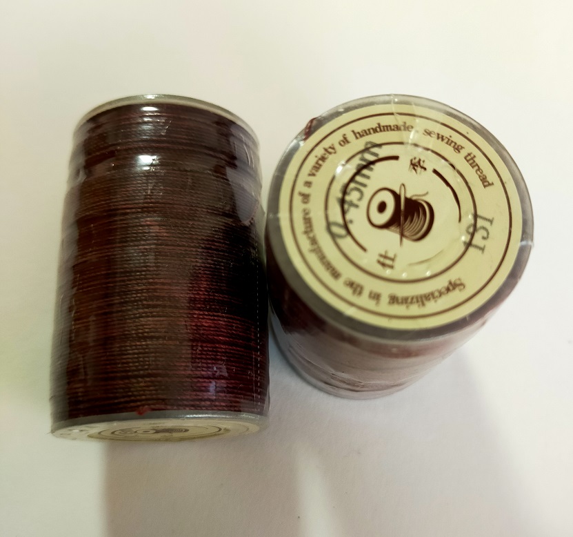 ろう引き糸　レザーコート手縫い 40色　80ｍ/巻　丸糸　幅0.45mm　 |  | 08