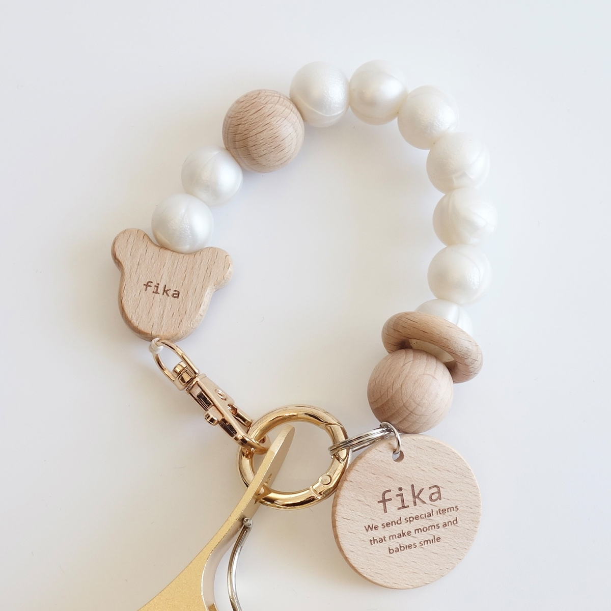 アクセサリー IS 楽天市場】カーメイト DZ468 iQOS専用スタンド iBLACK ブラック 2.4