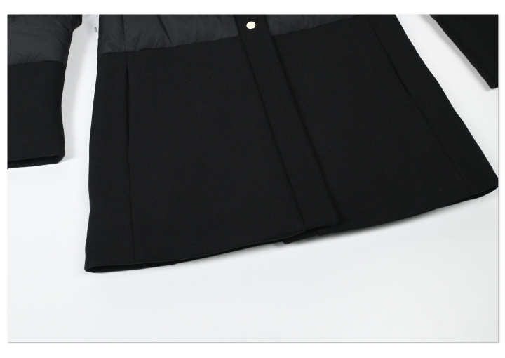 【極美品】ヘルノ ウールマフラー ダウン切替え ネイビー 現行 HERNO ヘルノ ダウンコート PI001965D33432 アウター 2024AW新作
