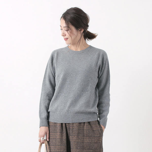 HARLEY OF SCOTLAND（ハーレーオブスコットランド） メリノ カシミヤ クルーネック ニット / メンズ レディース / 無地 OF