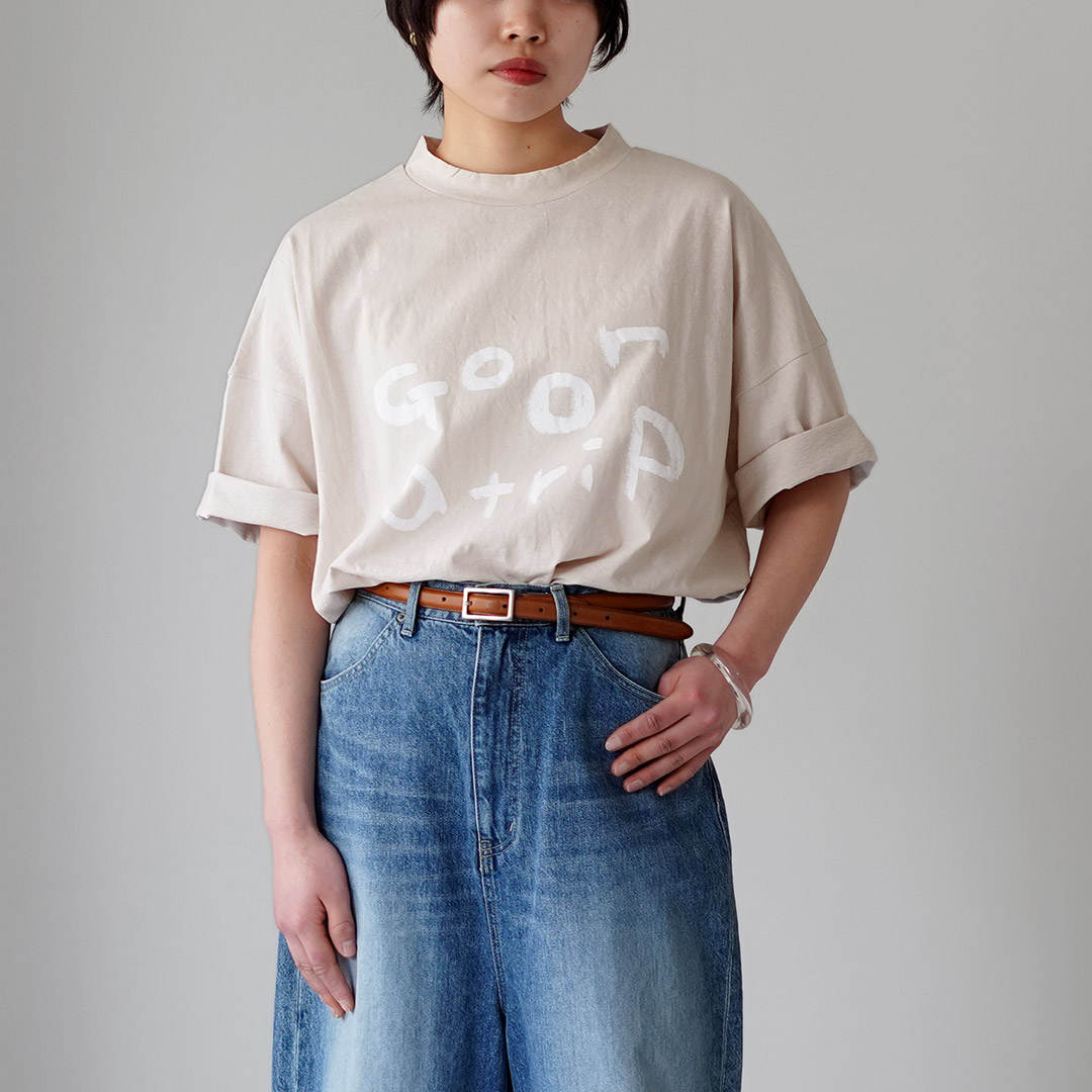 TUMUGU（ツムグ） ラフィ天竺 モックネック プリントT ( go on a trip ) 日本製 / レディース 半袖 5分袖の画像