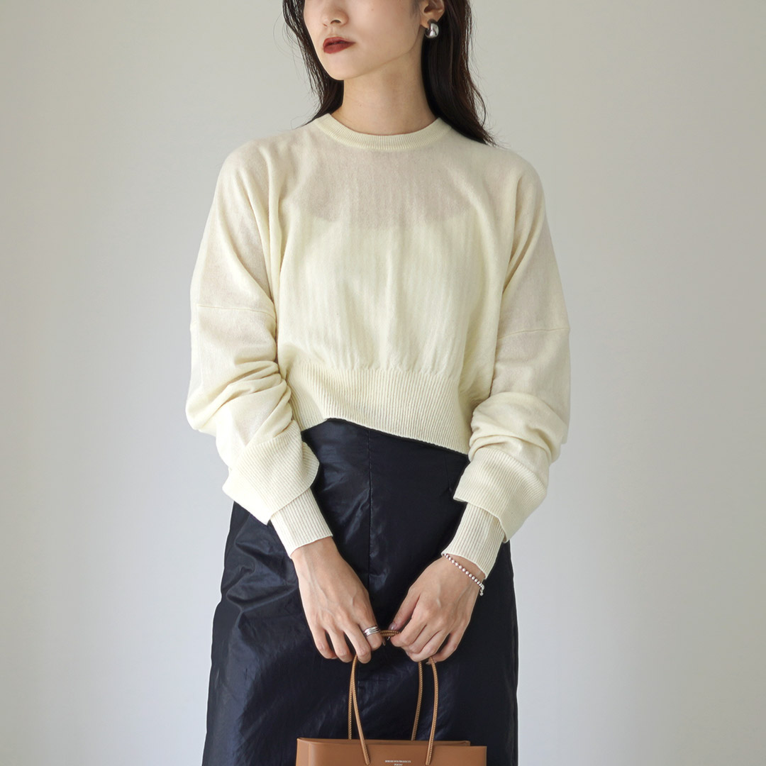 A CCORDION（アコーディオン） タック プルオーバー / レディース