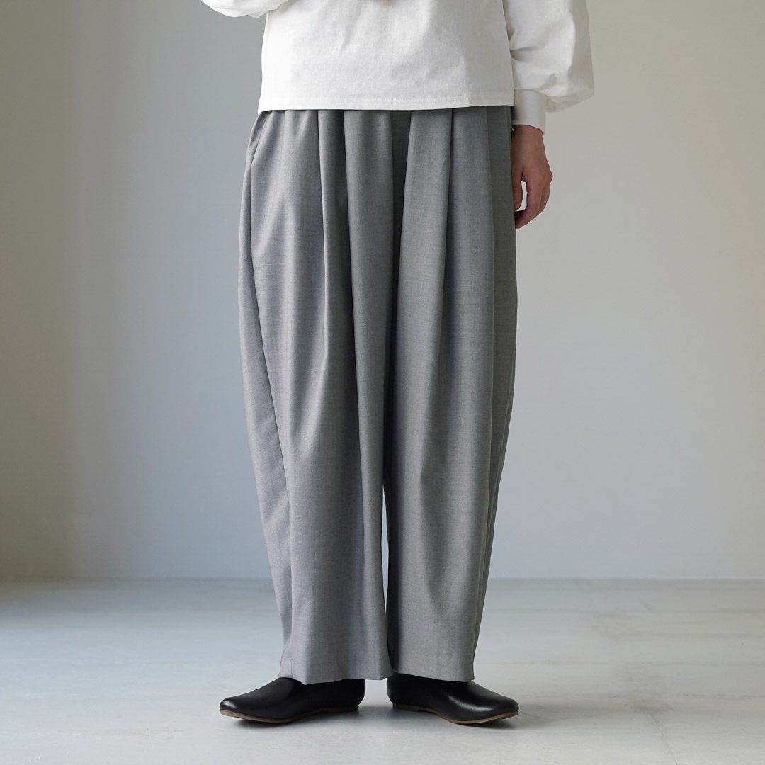 mizuiroind（ミズイロインド） ワイド タック パンツ 日本製