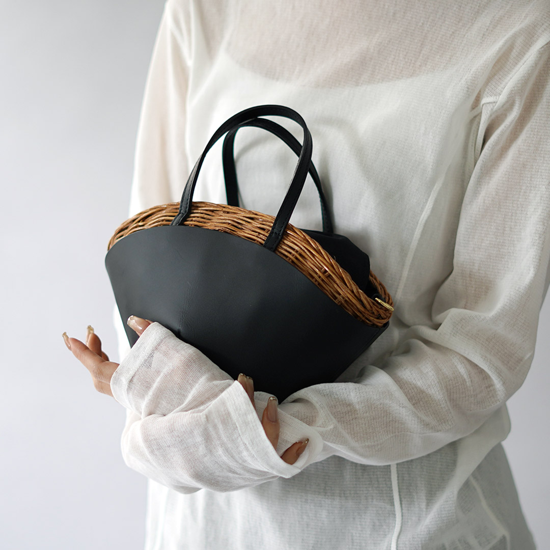 【新品★タグ付】THE　BAGMATI/バグマティのレザーコンビかごバッグ The Bagmati バグマティ BAGMATI かごバッグ レディース