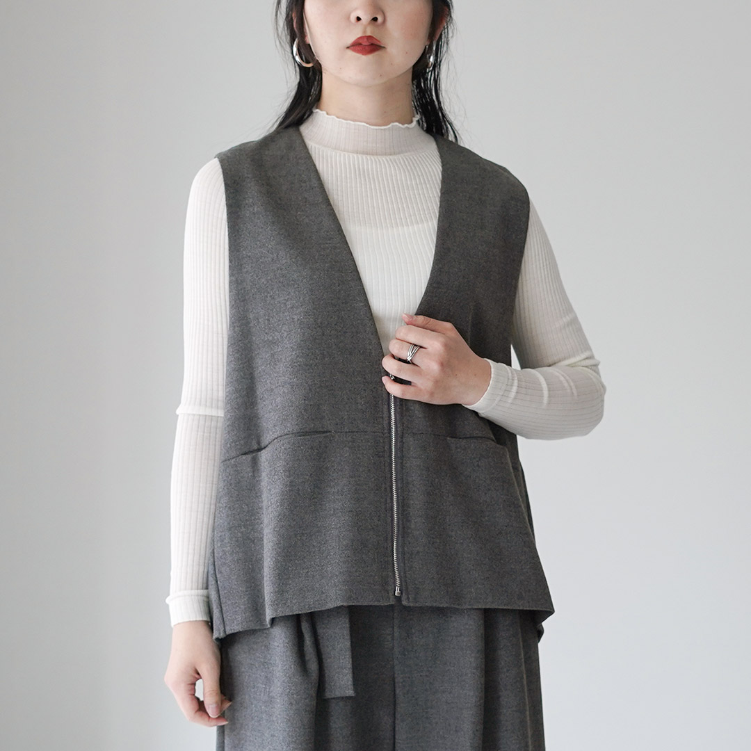 CYAN TOKYO（シアントーキョー） フラノ ZIPフレアジレ / レディース