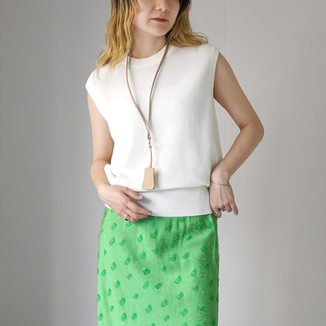 YENN 【新品未使用】ツイストヘムベスト★グリーン 25SS｜一部店舗限定】WOMEN メッシュニットポロベスト ネオン