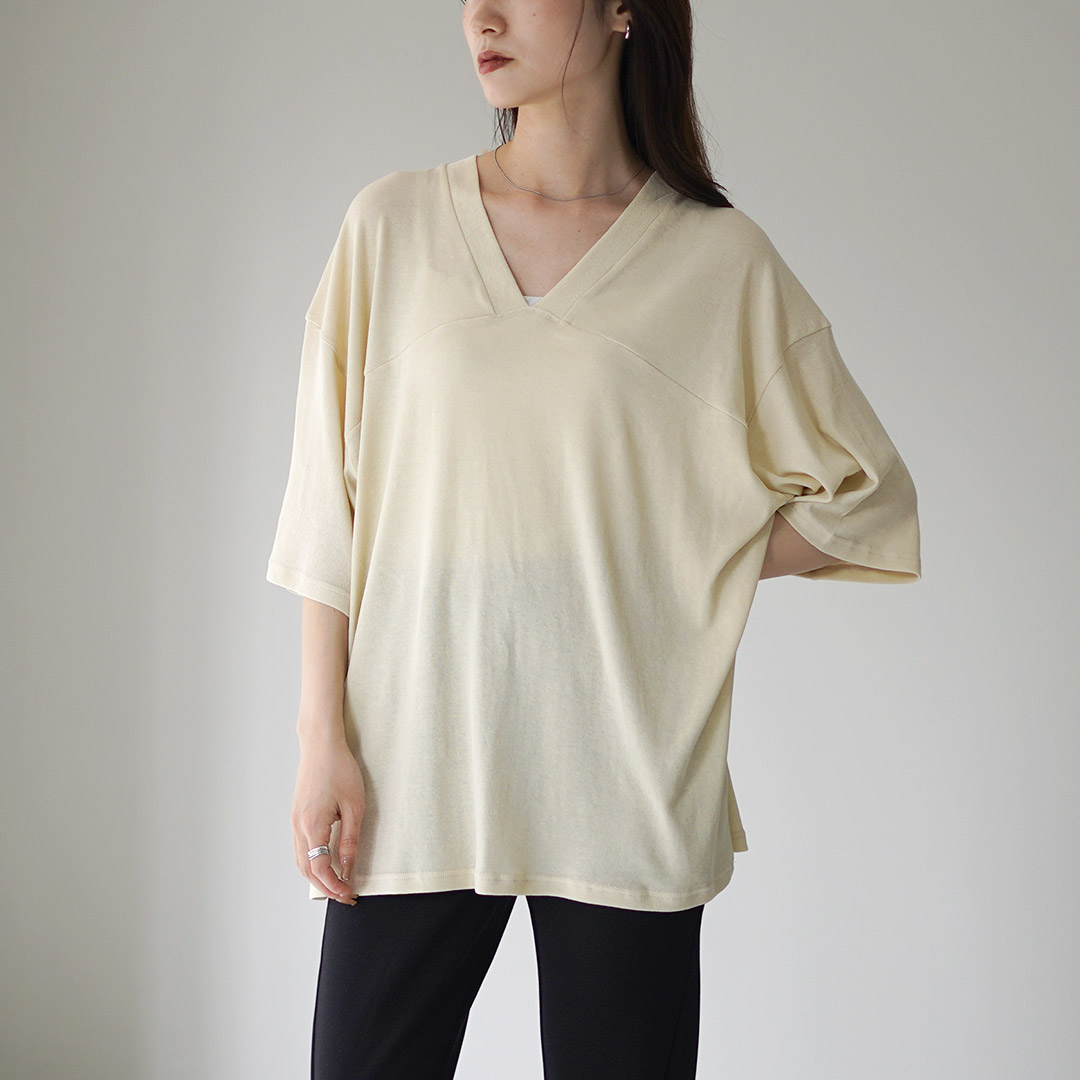 YENN YENN（イェン） 2WAY Vネック トップス / カットソー T
