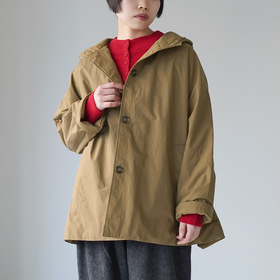 マオメイド　新品タグ付き　フード付きベージュスプリングコート　定価21780円 mao made（マオメイド） コットンクロス Aライン フードコート