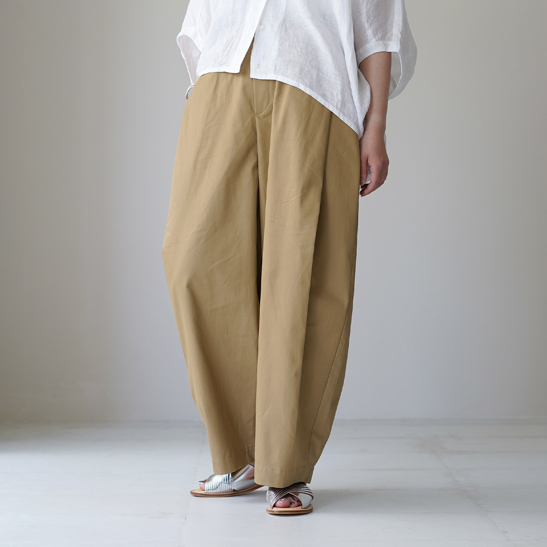 mizuiroind（ミズイロインド） タックコクーン スラックス 日本製
