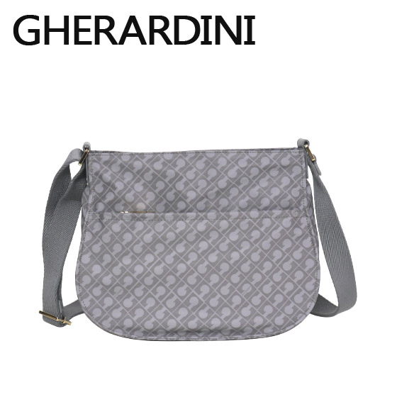 【極美品・袋付き】ゲラルディーニ ソフティ　ショルダーバッグ　ブルー　大容量 GHERARDINI ゲラルディーニ バッグ ソフティ ショルダーバッグ