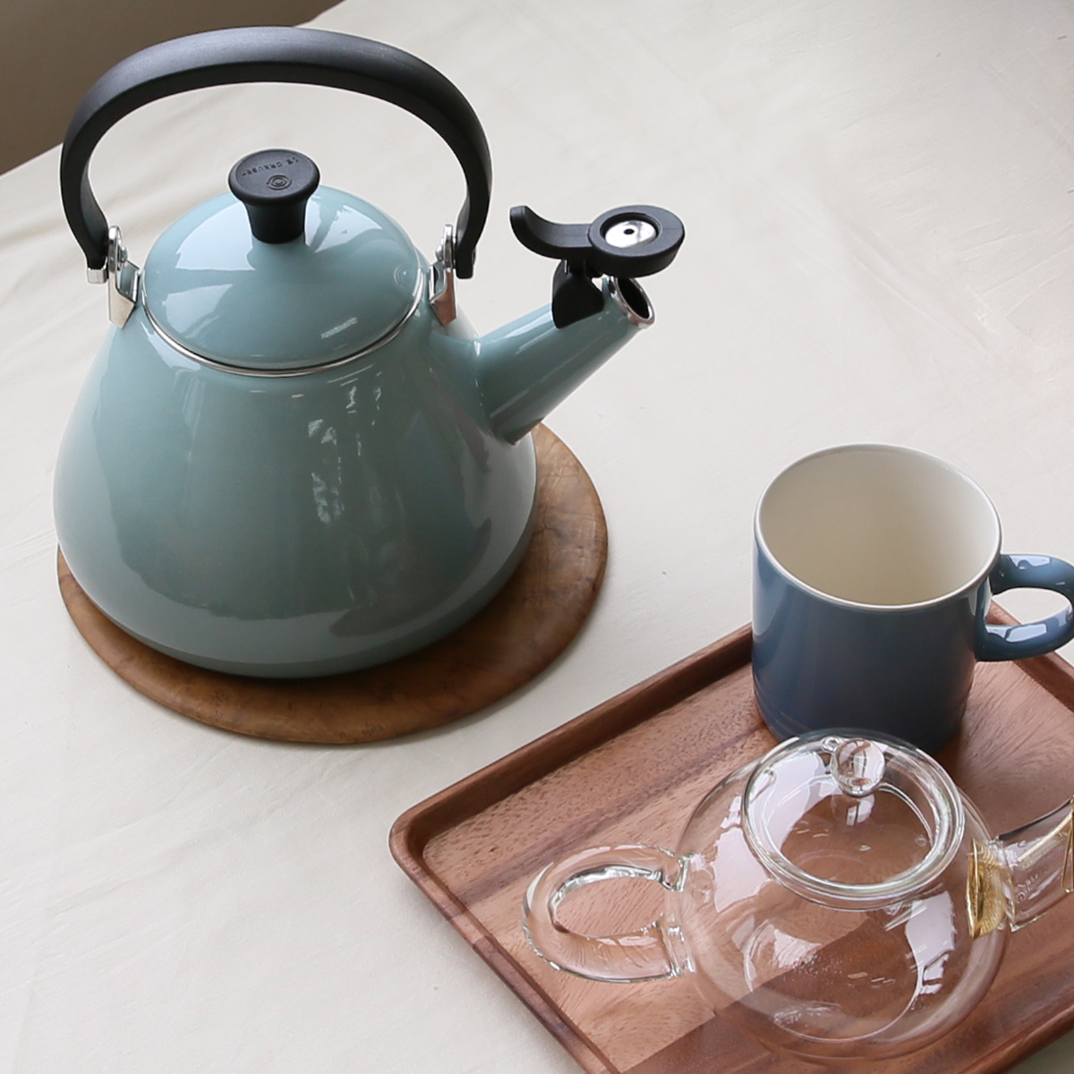 Le Creuset（ル・クルーゼ） 【並行輸入品】ル・クルーゼ IH対応 直火