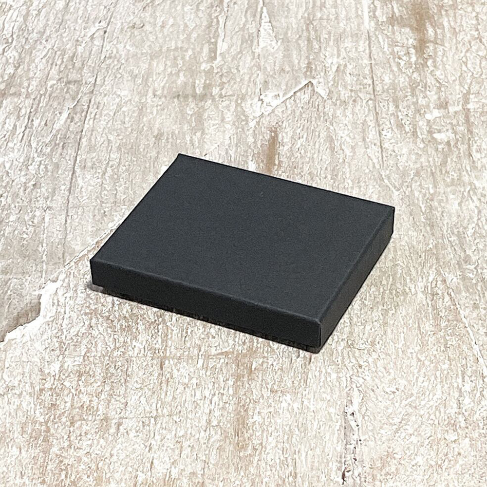 厚さ13mm！ 薄型ギフトボックス 貼り箱 L （綿・薄紙付）103×88×13mm