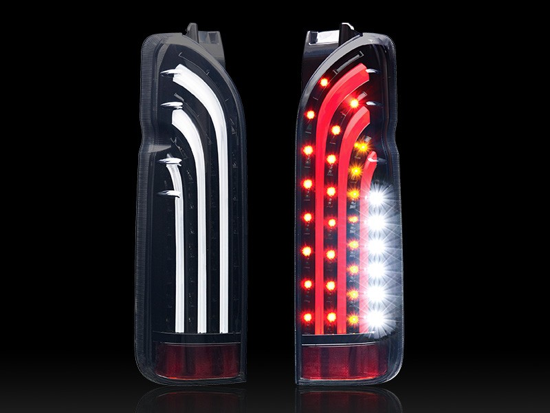 ハイエース　テール　　415コブラ　バッドライトセーバー　シーケンシャル Amazon | ハイエース 200系 テールランプ 415COBRA LIGHT SABER