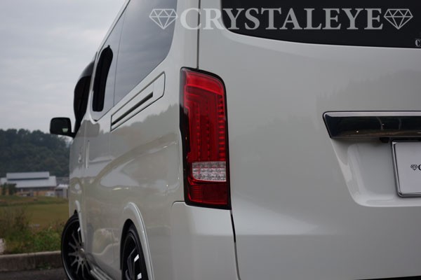 NV350キャラバン LEDテール E26 ファイバーフルLEDテールV2 流れる