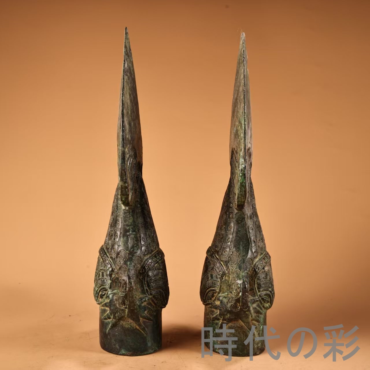 【時代の彩】『旧蔵 青銅器 矛・槍頭』古代意匠 高浮彫 武具 極細工 古銅器 置物 擺件 中国古美術 時代物 古董品 収集 旧家蔵出 唐物 ...