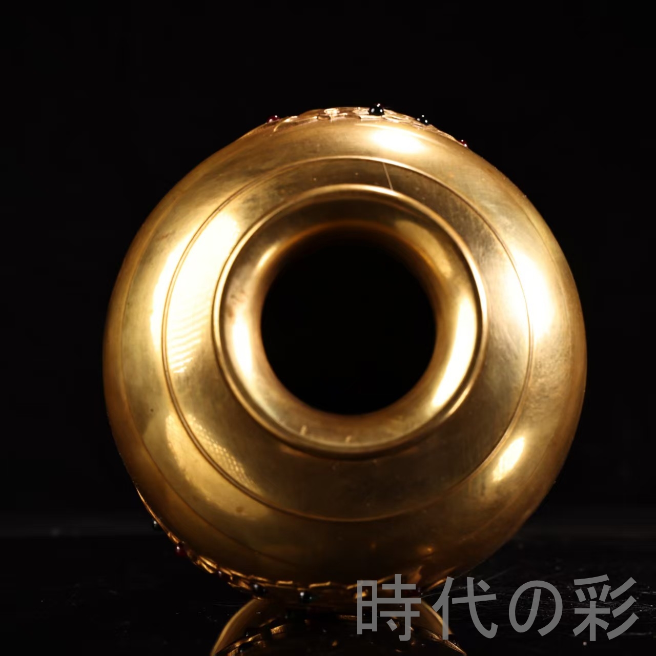時代の彩】中国古美術 旧蔵『旧蔵珍品 純銅 全銅 高浮彫 鏨刻 鍍金花瓶