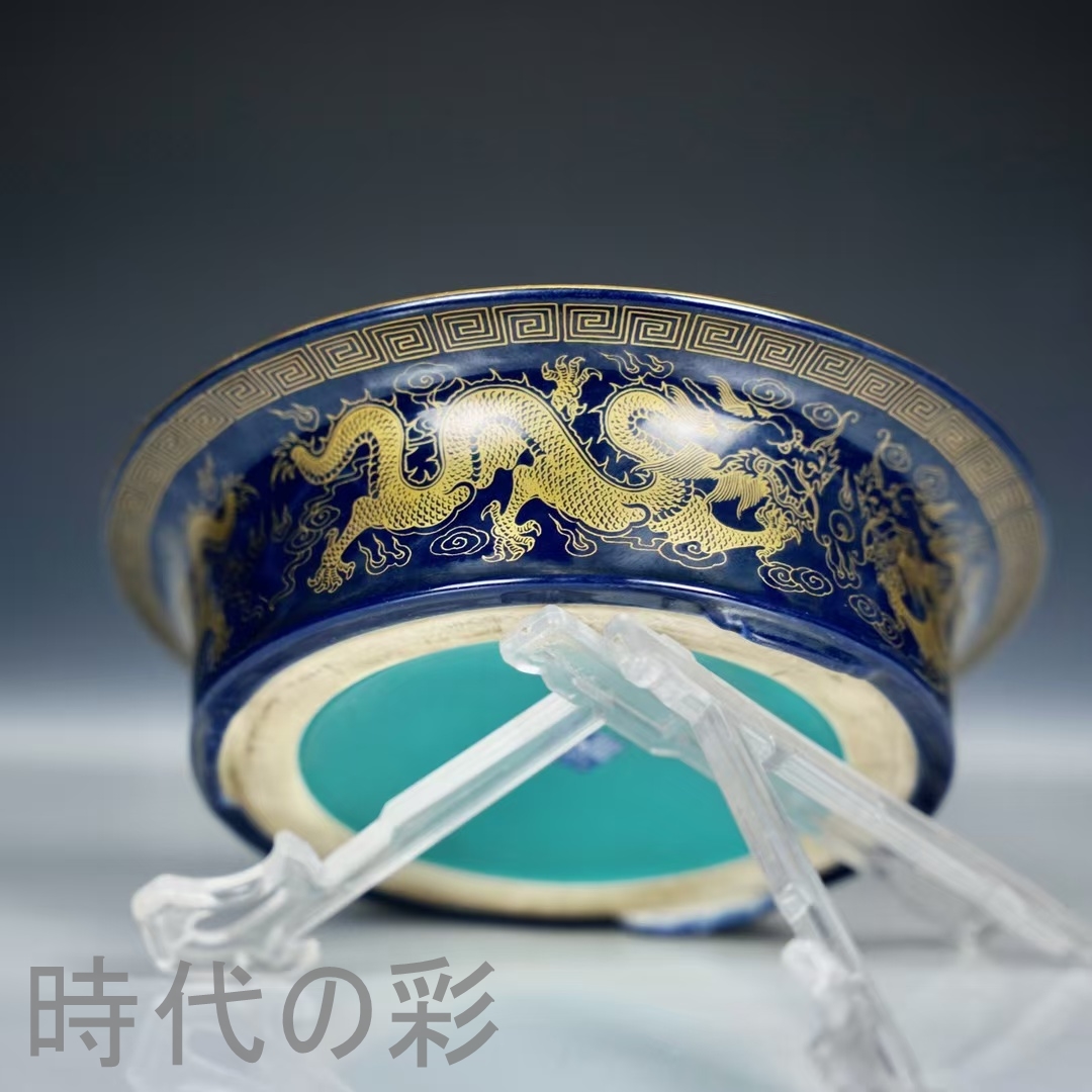 中国美術 中国 宣徳 銅 山水人物文盤 唐人物図 浮彫銅皿 古銅器 EU1-28