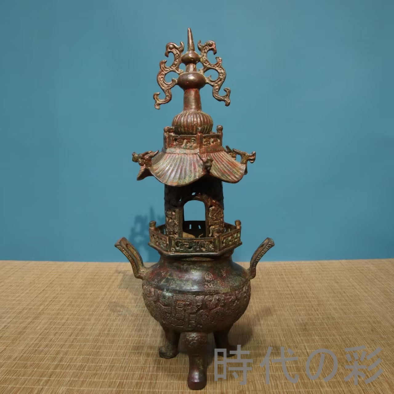珍蔵旧品 戦国風 青銅器 古銅彫 鏤空 熏香炉 香炉 炉 置物 時代物 骨董 旧家蔵出し 唐物 中国古玩 古美術品 R08042410
