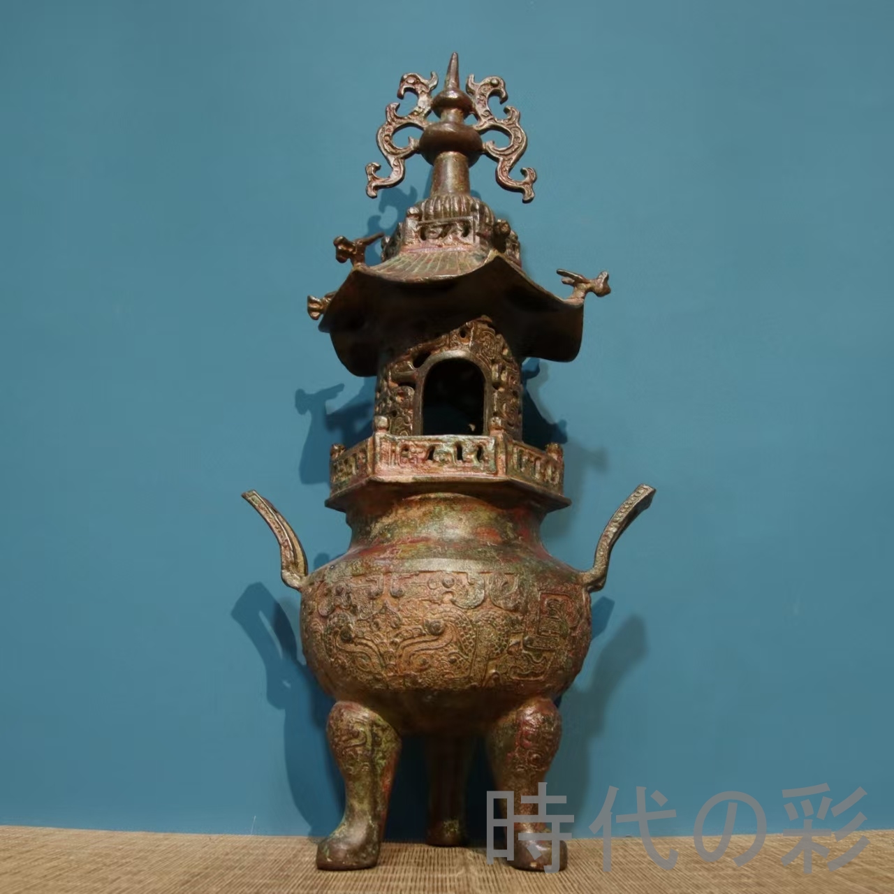 珍蔵旧品 戦国風 青銅器 古銅彫 鏤空 熏香炉 香炉 炉 置物 時代物 骨董 旧家蔵出し 唐物 中国古玩 古美術品 R08042410_2