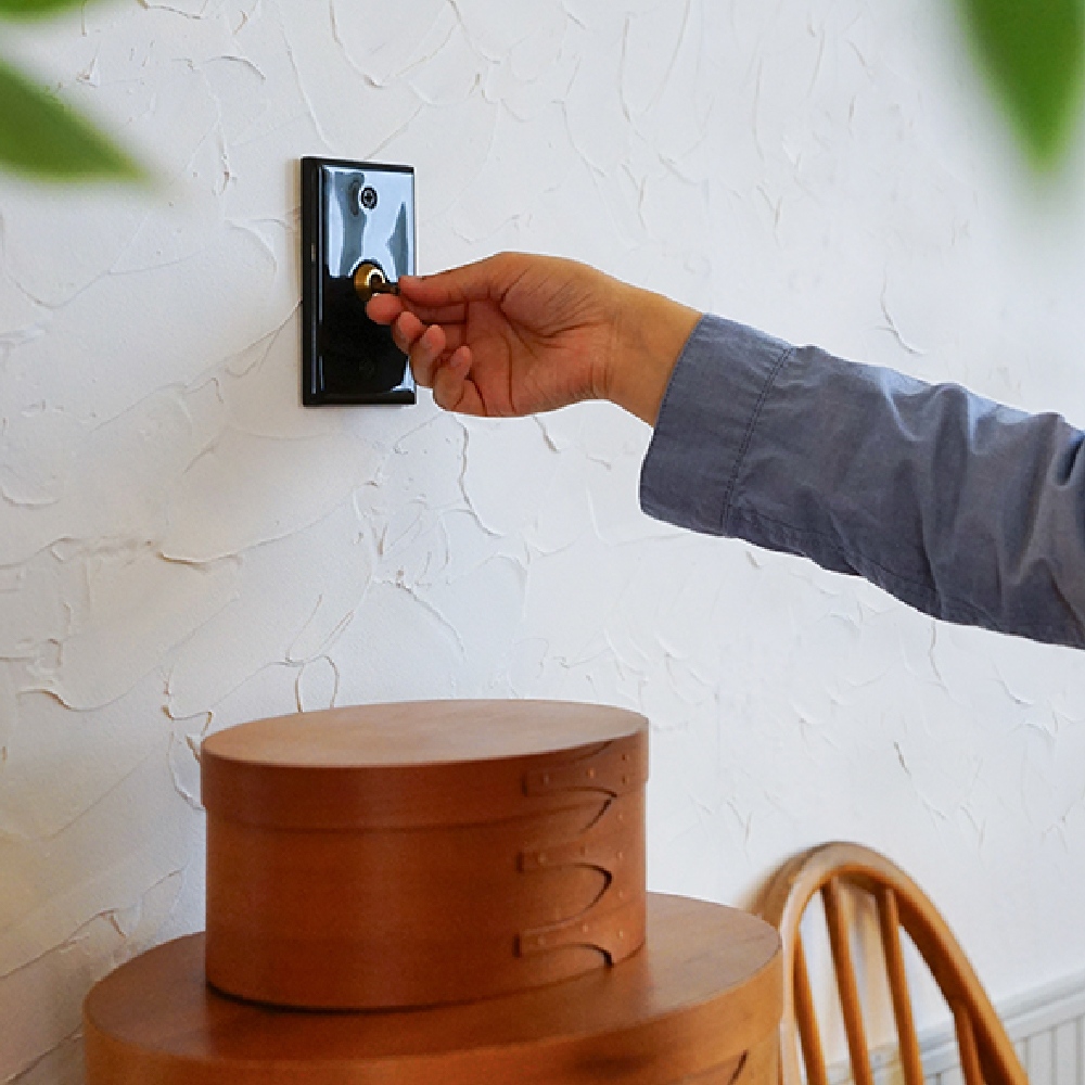 トグルスイッチ セラミック スイッチプレート ブラック 真鍮 DIY 3路