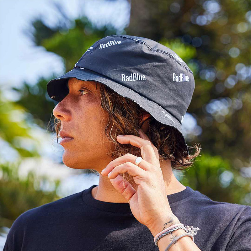 Radblue バケットハット Diagonal ロゴ ハット 帽子 撥水加工 春 夏 秋 アウトドア 水着 メンズ Mvsmrixpf2 メンズファッション Valleymill Com Radblue バケットハット Diagonal ロゴ ハット 帽子 撥水加工 春 夏 秋 アウトドア 水着 メンズ Mvsmrixpf2 メンズファッション Valleymill Com