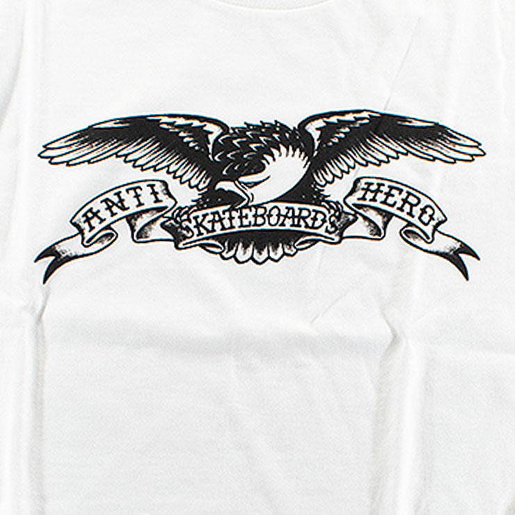 eagle-ss-whtblk_3.jpg