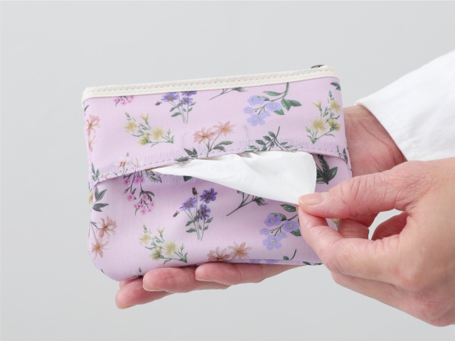 公式　ラドロー　ティッシュケース付きポーチ　ロックスタートリオ 0430824181430cl_75