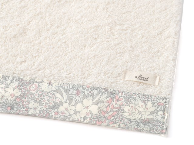 ソフトハンドタオル リバティプリント 使用 25×25cm 【フローレット