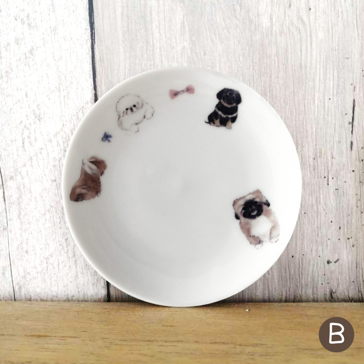 ペキニーズのかわいいお皿
