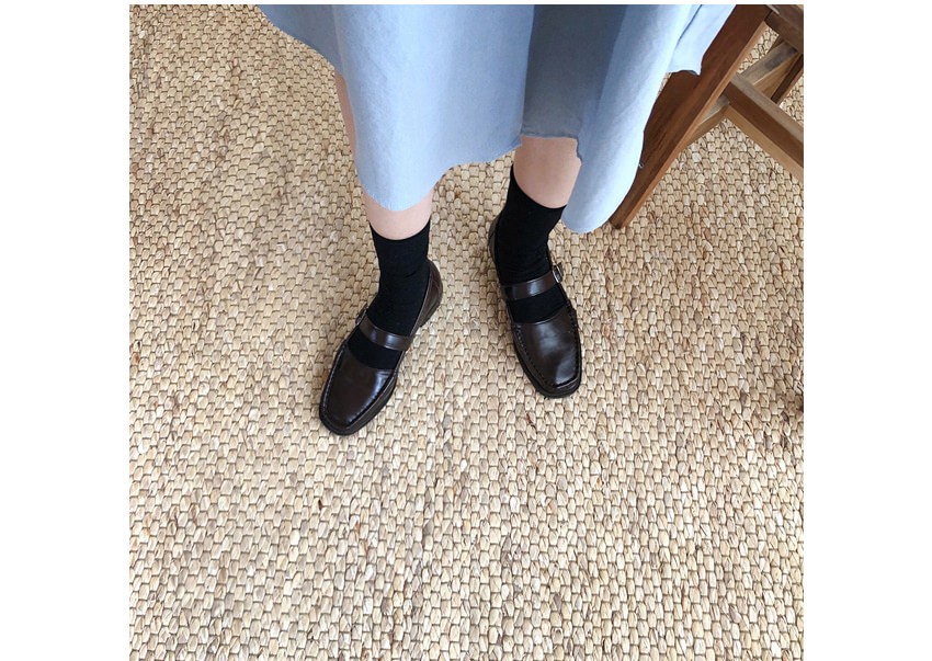 スコットクラブ　ブラックレザー ローファー ベルクロストラップ　　値下げ　お得 ローファー ベルト ストラップ レディース ローヒール レザー 黒