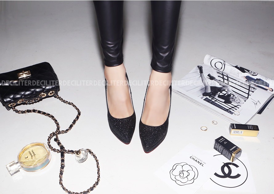 パンプス ポインテッドトゥ グリッター ラメ 黒 ブラック シルバー