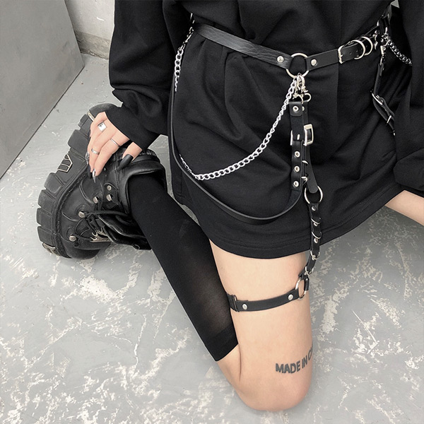 ギャル チェーンベルト黒いレザーベルト チェーン付き miniministore ベルト レディース チェーン付き -ファッション