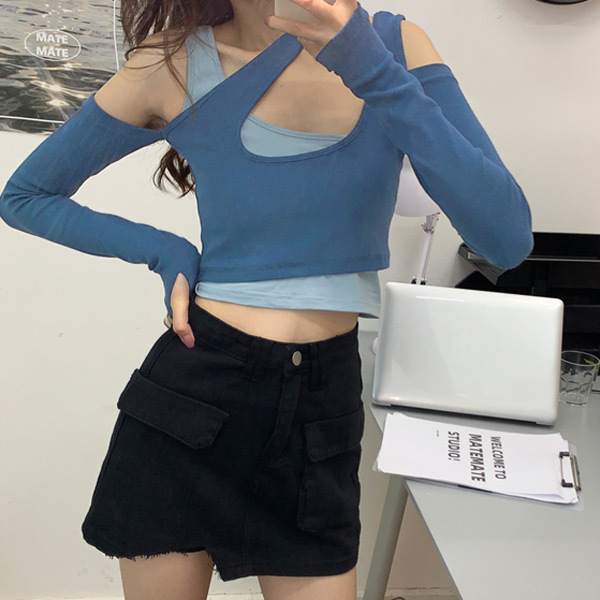 アシンメトリートップス クロップド丈 レイヤード風 オープン