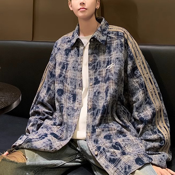 青緑色迷彩デザインシャツ 柄シャツ チェック柄 迷彩柄 ぼかし柄 刺繍 ロゴ ワンポイント