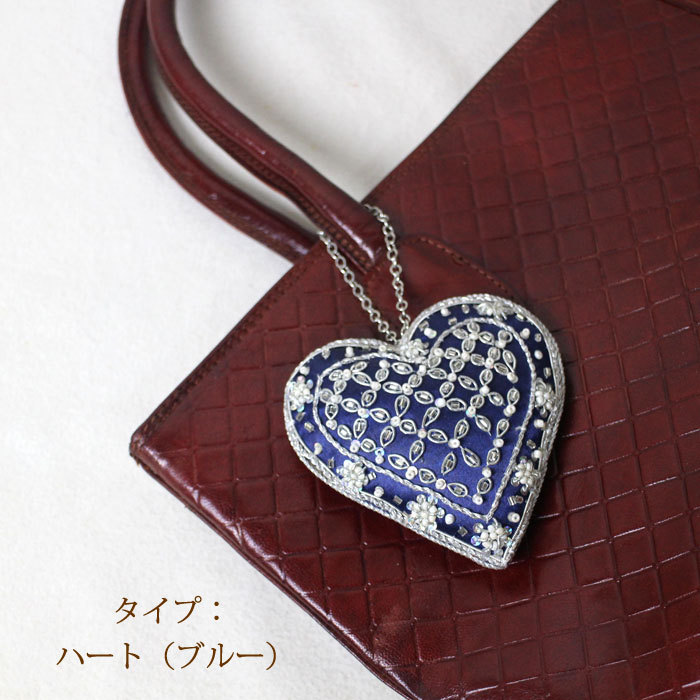 バッグチャーム キーホルダー（インド製・ザリ刺繍チャーム