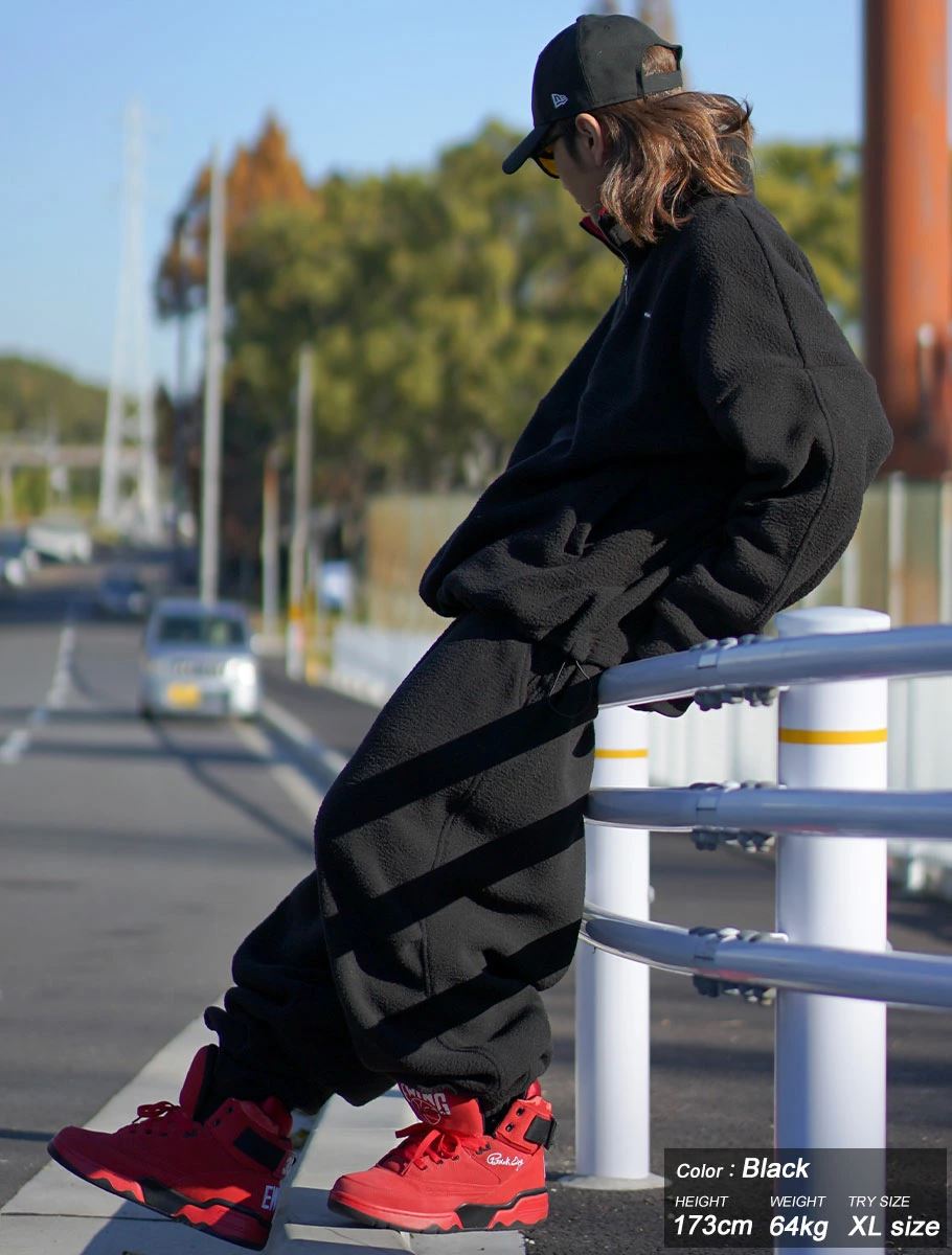 DOPE オーバーサイズ スタンドカラー フリース セットアップ DOPE オーバーサイズ スタンドカラー フリース セットアップ