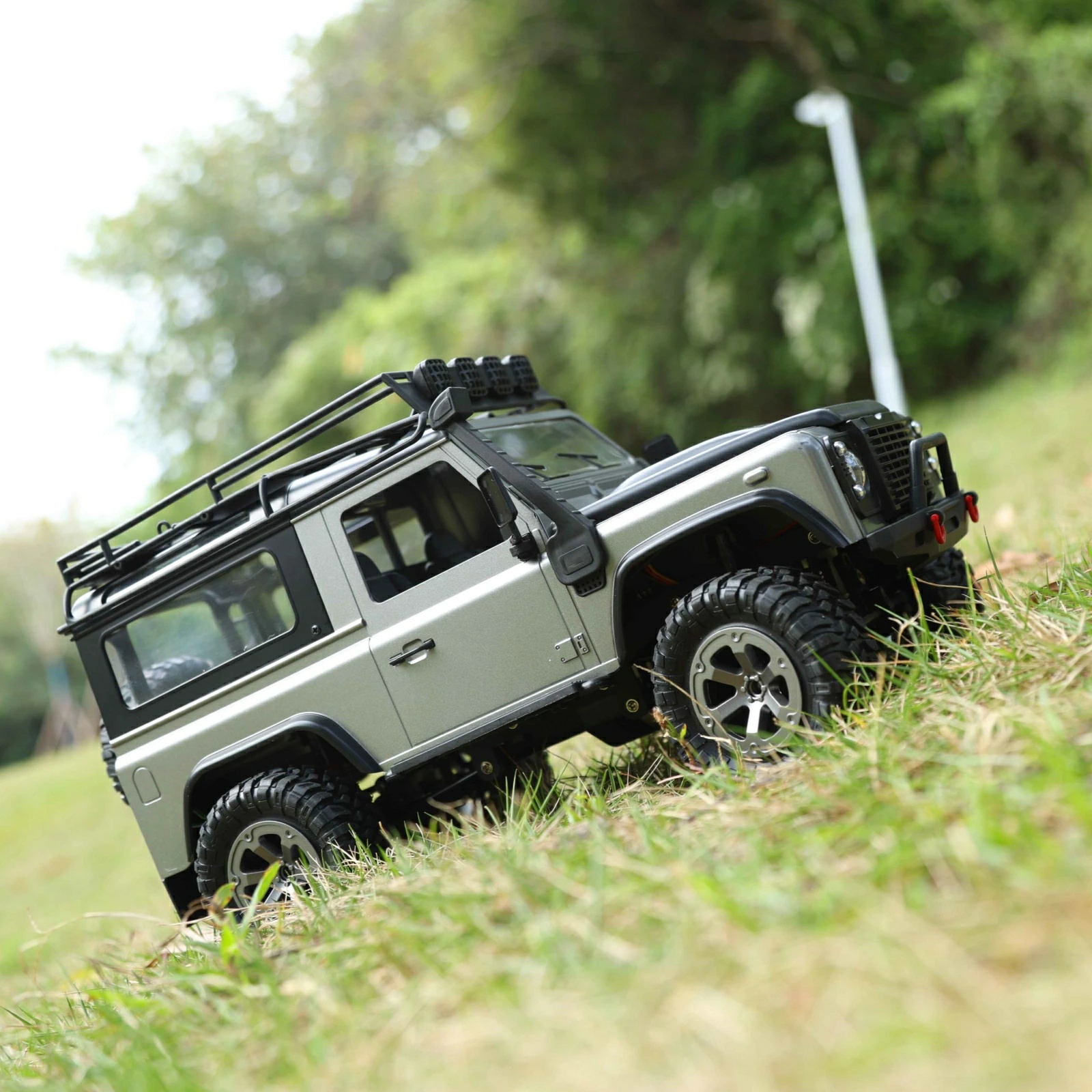 DEERC ラジコン オフロード クローラー おもちゃ 1/12 無段階制御