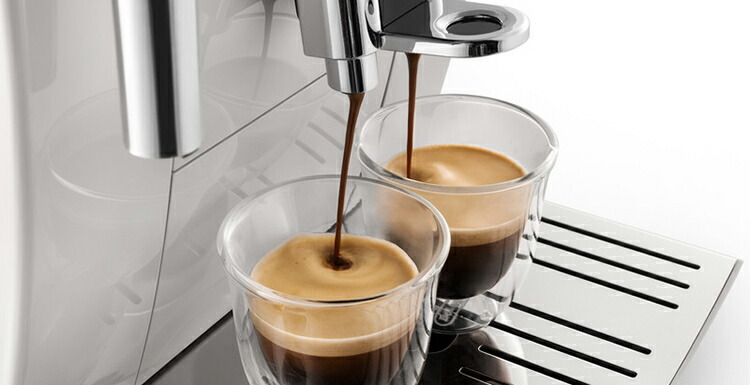 デロンギ　ディナミカ　ECAM35035W 除石灰液付き Amazon | De'Longhi (デロンギ) 全自動コーヒーマシン