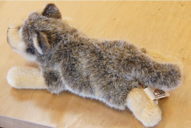 KOSEN◇オオカミ◇（仔）◇伏せ ケーセン（kosen）社 【オオカミの子（伏せ）ソフト】 木のおもちゃデポー