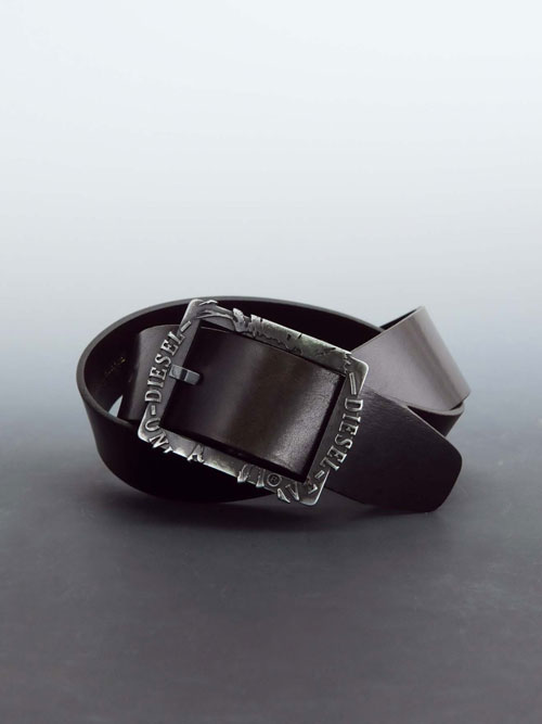 インポートセレクトショップでらでら ディーゼル[DIESEL]