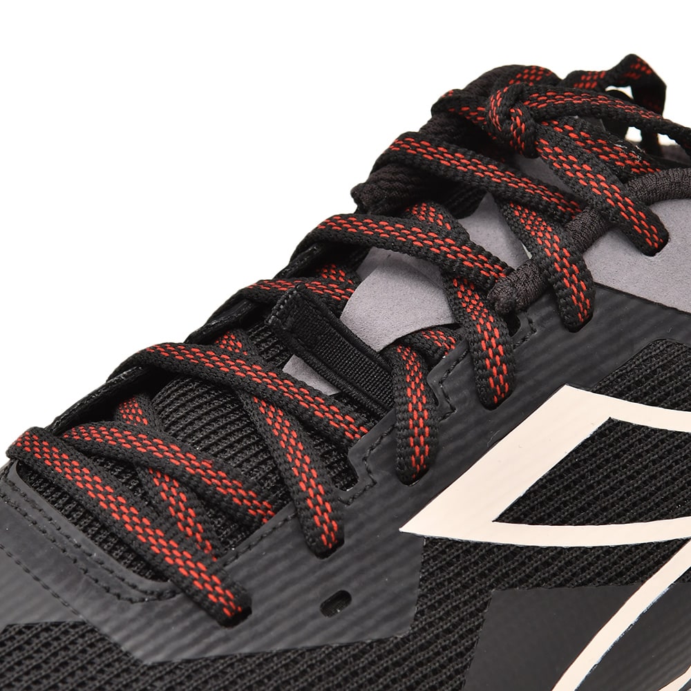 ディアドラ DIADORA トレイルランニングスニーカー メンズ レース