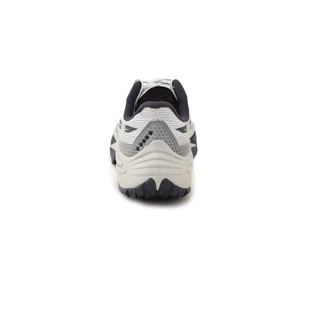 ディアドラ DIADORA トレイルランニングスニーカー メンズ