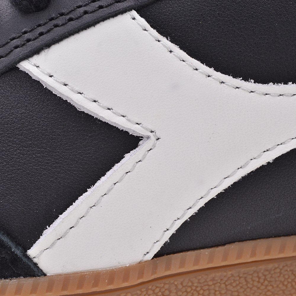 ディアドラ DIADORA レザースニーカー メンズ インドアシューズ