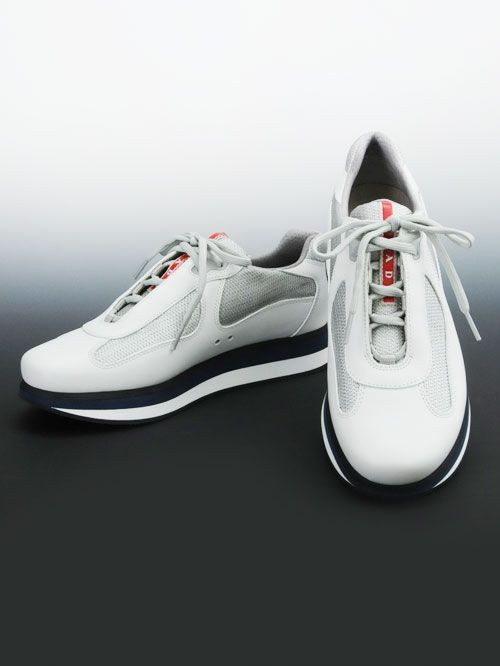 インポートセレクトショップでらでら プラダ[PRADA]