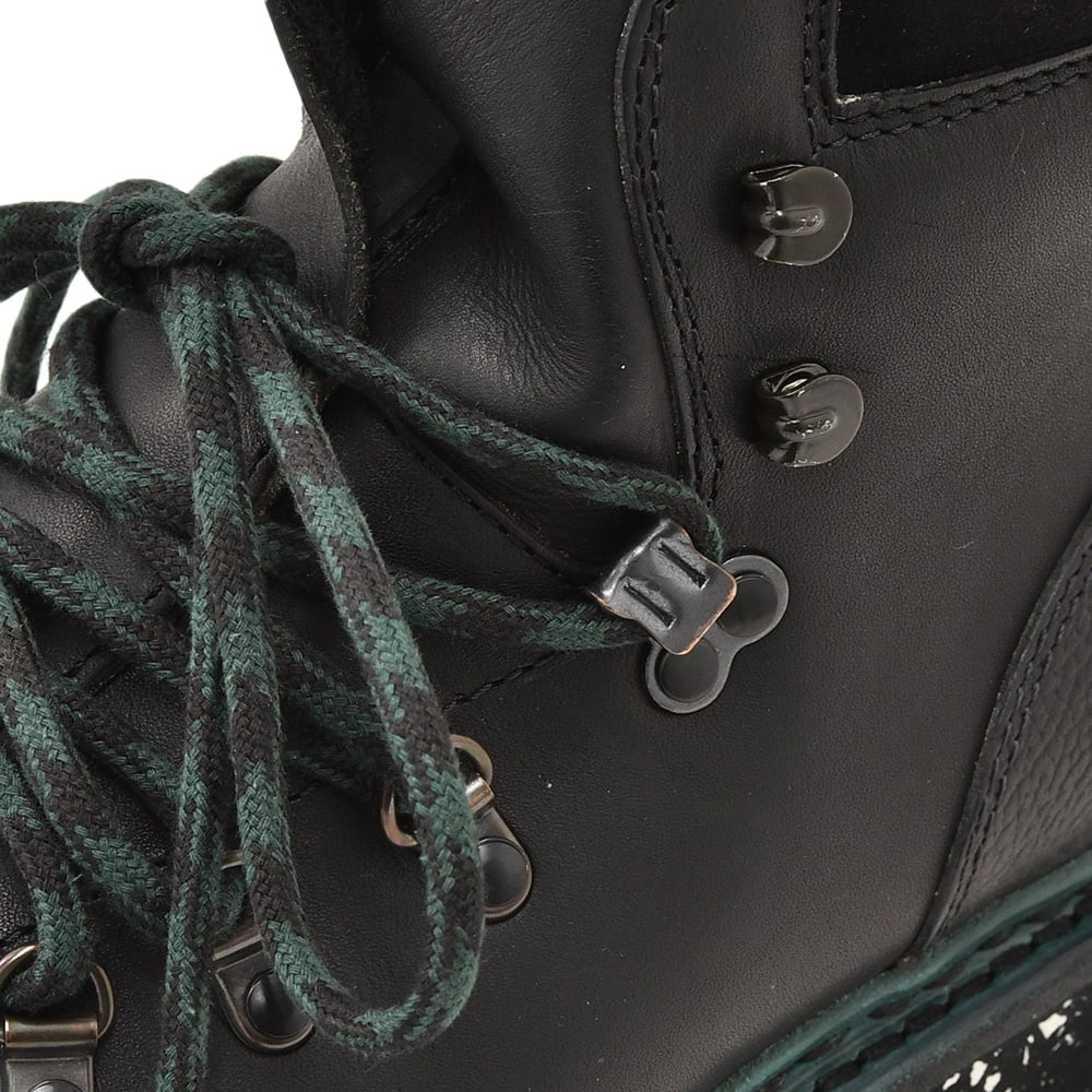 パラブーツ×ピレネックス PARABOOT×PYRENEX クライミングブーツ メンズ AVORIAZ アヴォリアーズ トレッキング靴 コラボ ブラック 国内正規品の画像